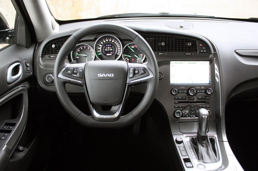  Saab 9-4X 2011 года  (фото 30 из 145)